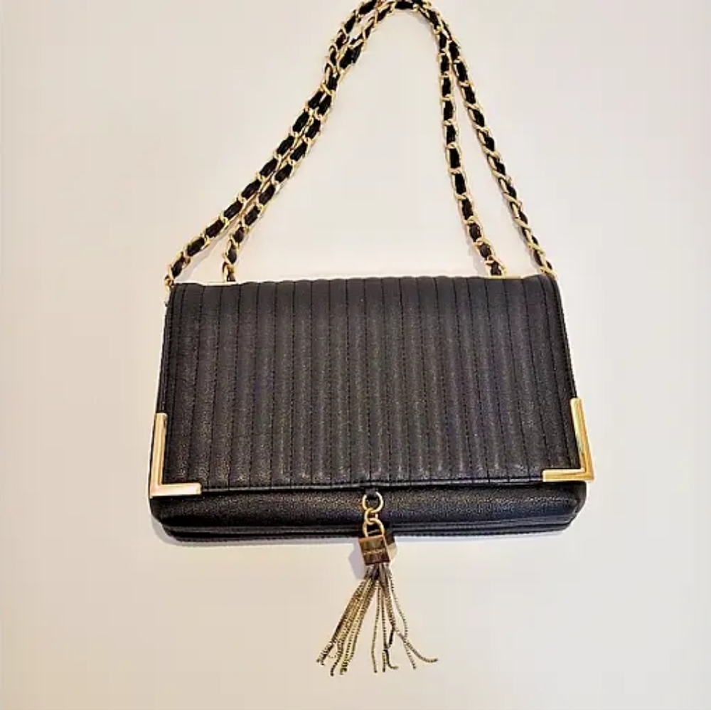 Bebe Black Crossbody Purse faux leather Gold Hardware Handbag - Picture 3 of 14
